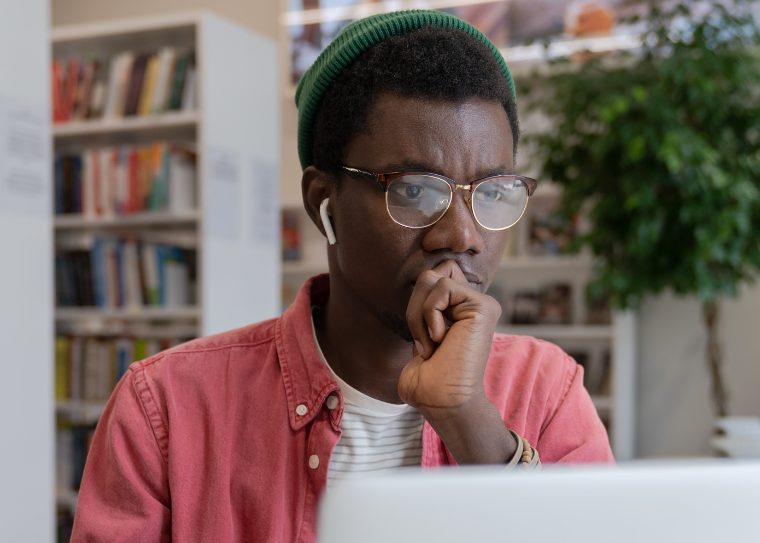 Student studying to avoid the stress of exams