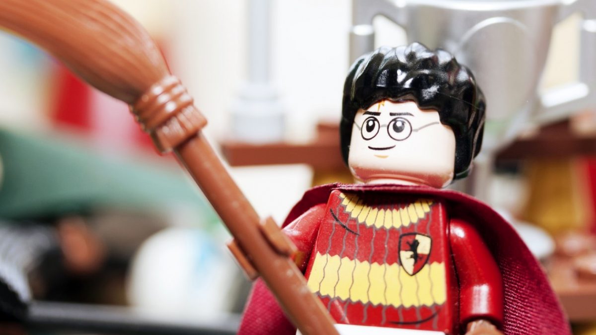 Lego Harry Potter in Quidditch uniform with broom