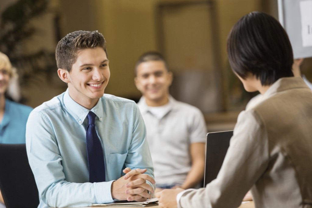 Student speaking with recruiter